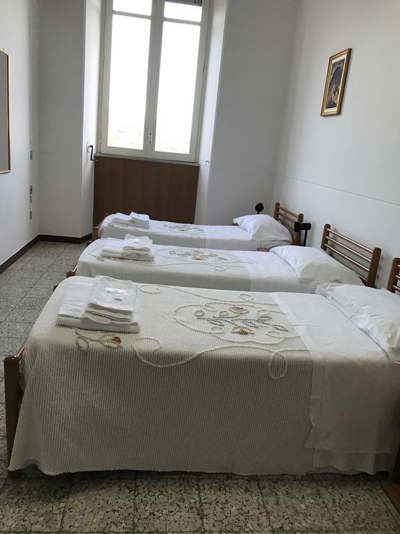 Casa San Tommaso Hotel Linguaglossa Szoba fotó